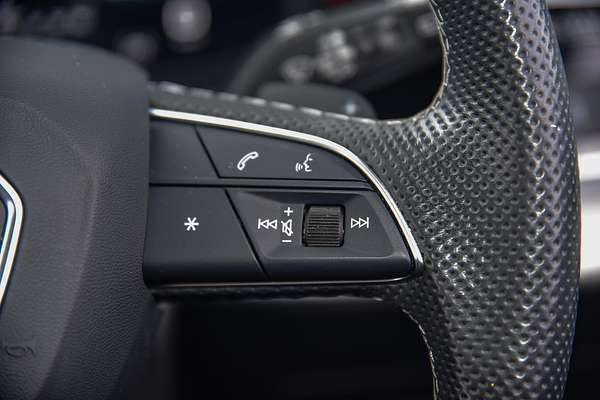 2023 Audi Q7 50 TDI S line 4M