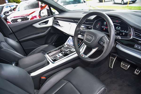2023 Audi Q7 50 TDI S line 4M