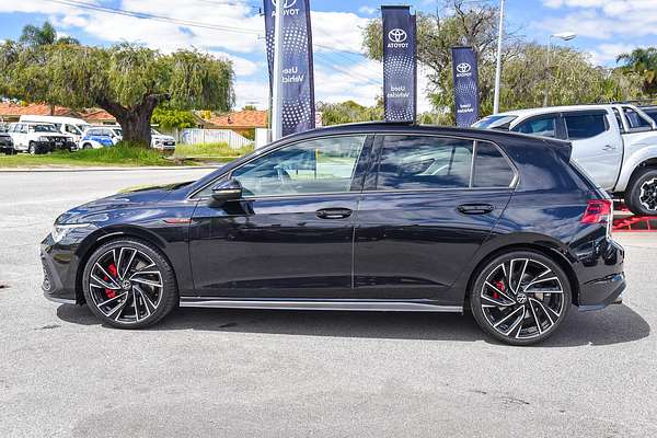 2022 Volkswagen Golf GTI 8