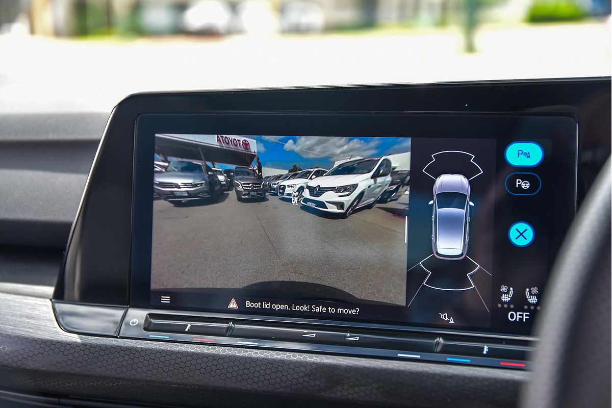 2022 Volkswagen Golf GTI 8