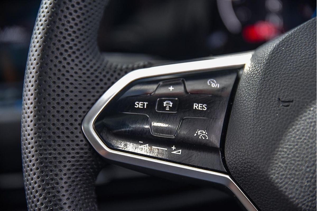 2022 Volkswagen Golf GTI 8