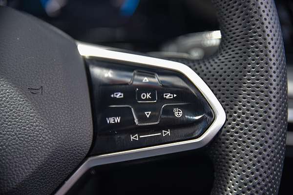 2022 Volkswagen Golf GTI 8