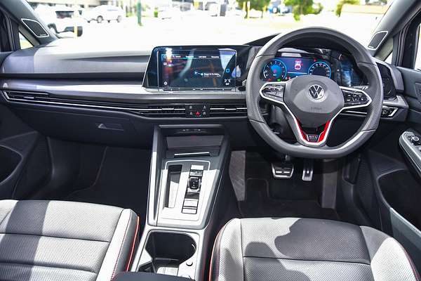 2022 Volkswagen Golf GTI 8