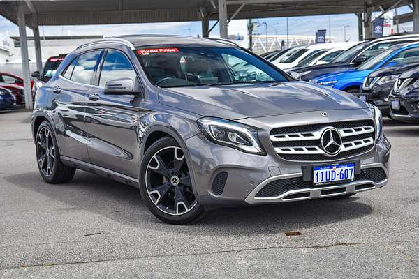 2017 Mercedes-Benz GLA-Class GLA250 X156