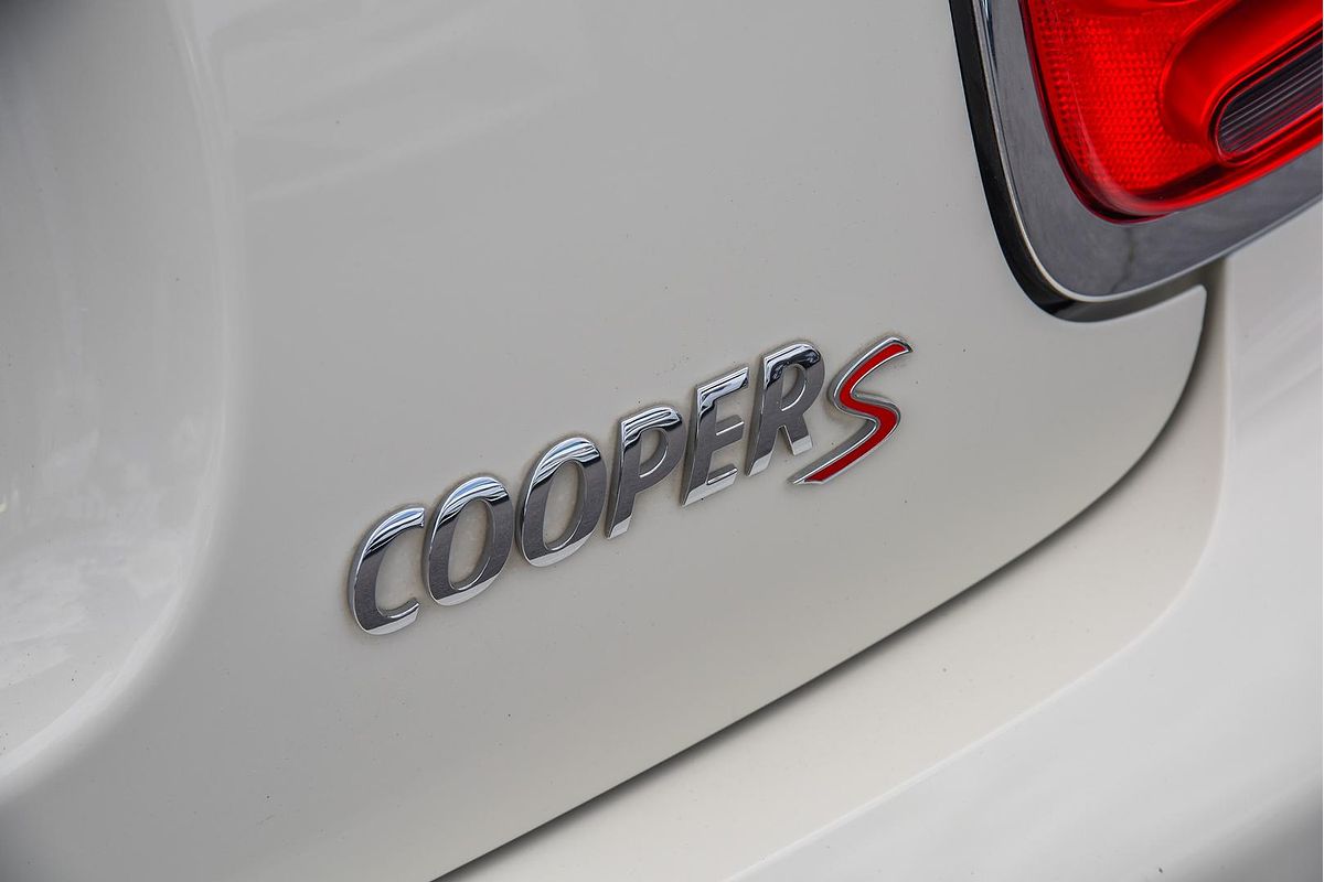 2015 MINI Hatch Cooper S F55