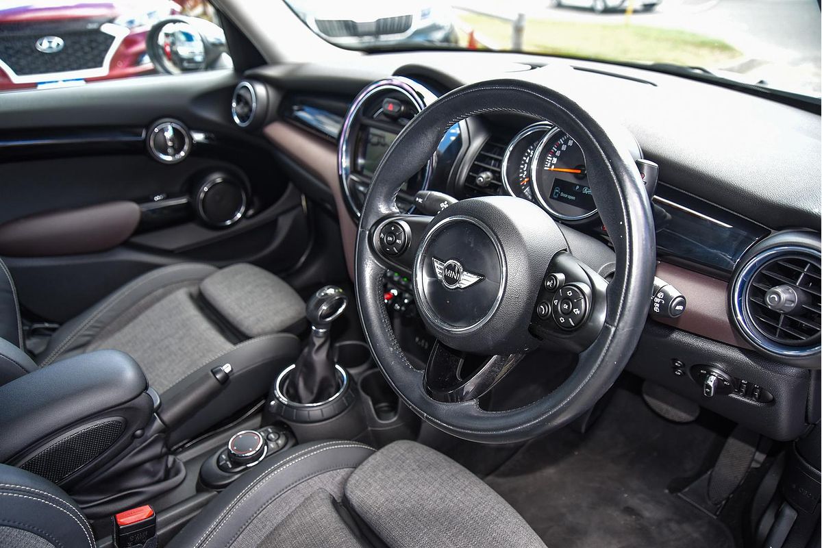 2015 MINI Hatch Cooper S F55