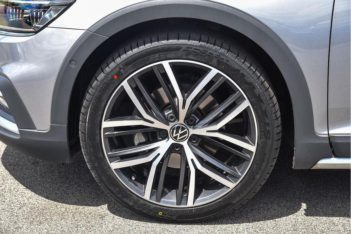 2021 Volkswagen Passat Alltrack 162TSI Premium B8