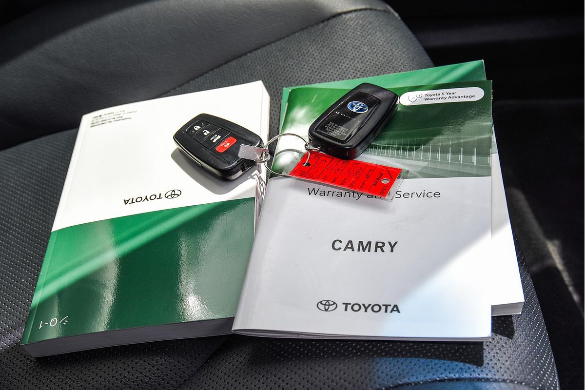 2021 Toyota Camry SL AXVH70R