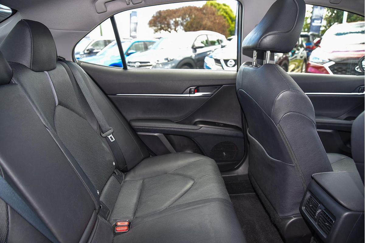 2021 Toyota Camry SL AXVH70R