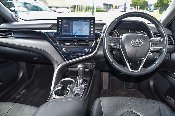 2021 Toyota Camry SL AXVH70R