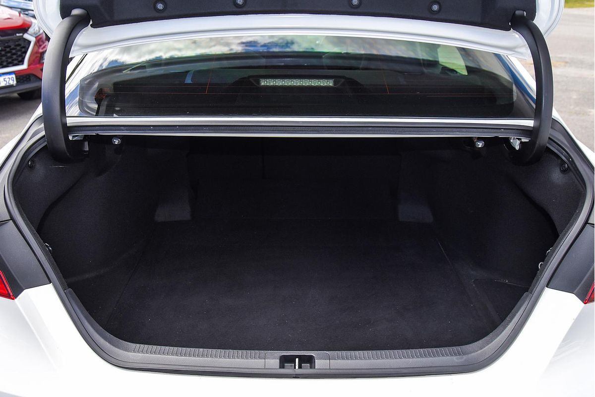 2021 Toyota Camry SL AXVH70R