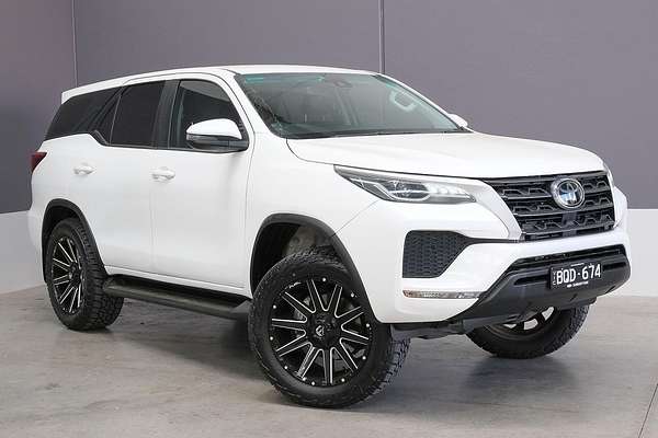 2021 Toyota Fortuner GX GUN156R