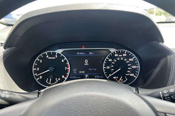 2022 Nissan Altima 2.5 SV