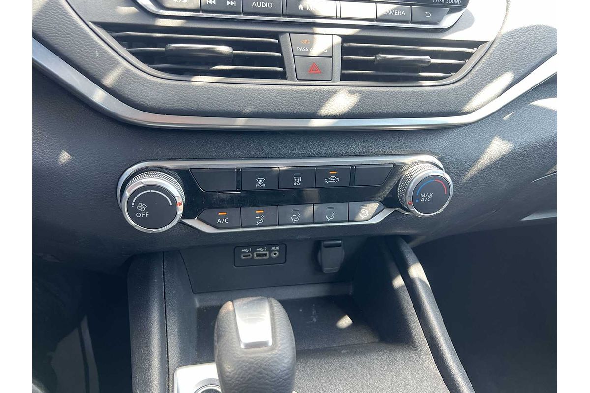 2022 Nissan Altima 2.5 SV