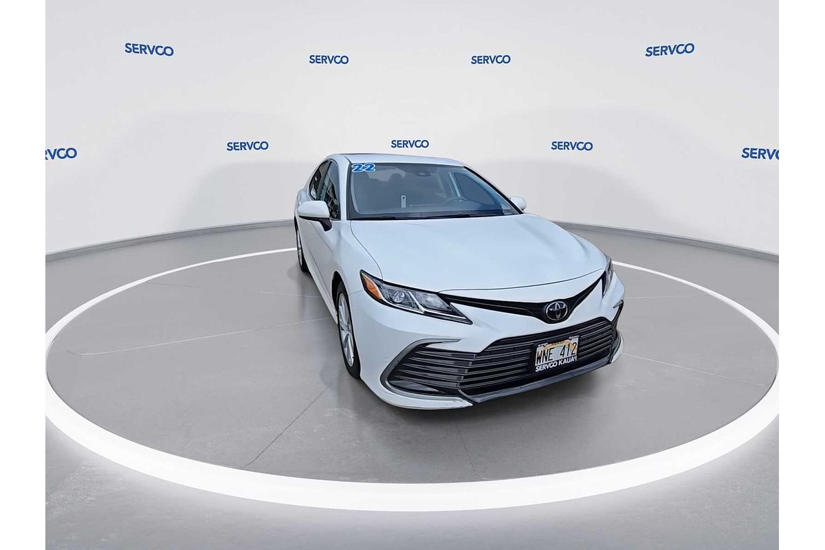 2022 Toyota Camry LE