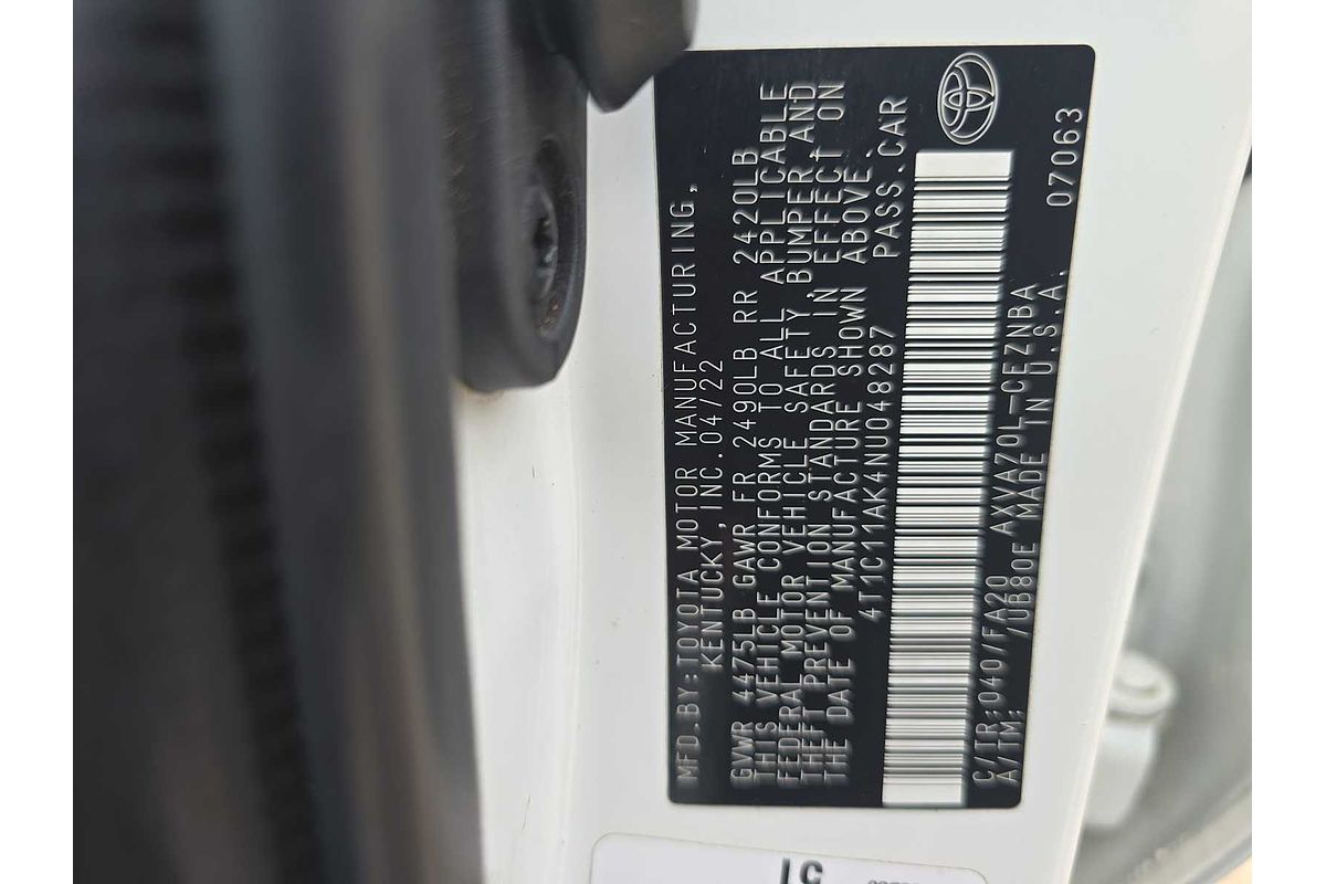 2022 Toyota Camry LE