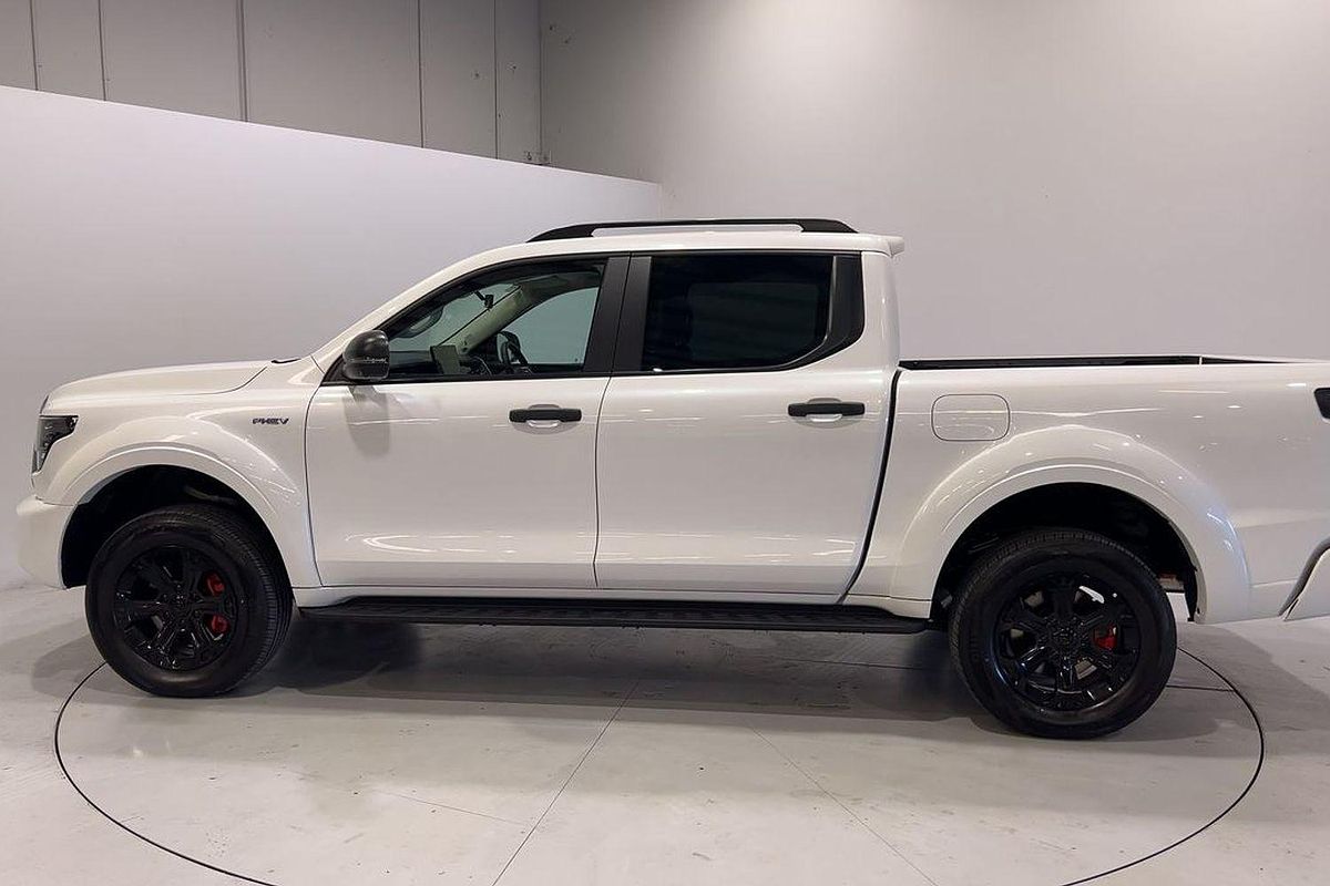 2025 GWM Cannon Alpha Lux PHEV P05 4X4