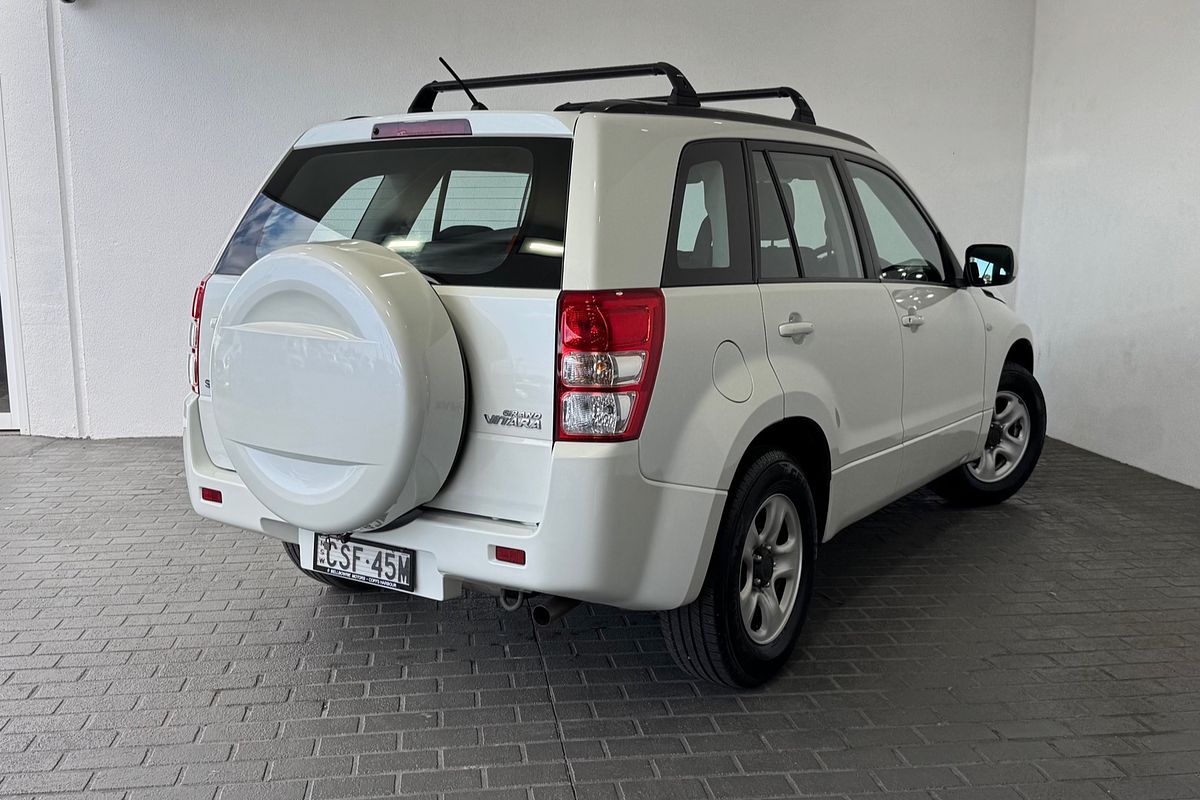 2013 Suzuki Grand Vitara Urban JB
