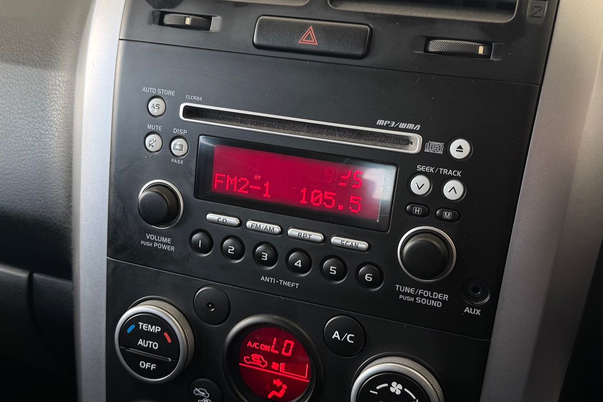 2013 Suzuki Grand Vitara Urban JB