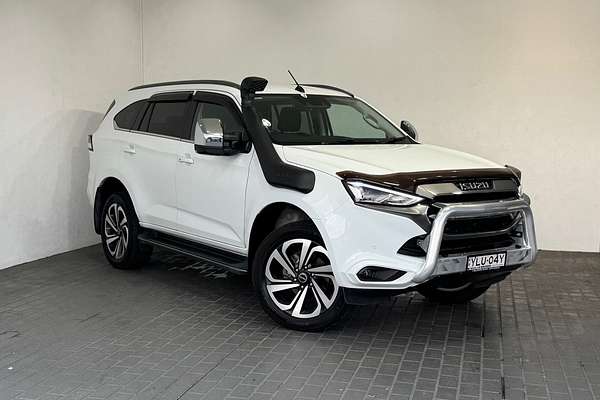 2021 Isuzu MU-X LS-T