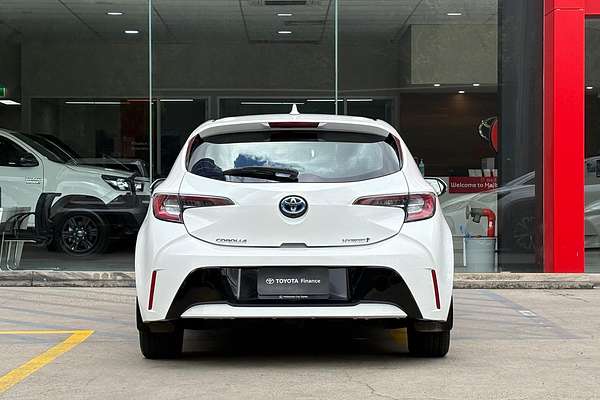 2018 Toyota Corolla Ascent Sport Hybrid ZWE211R
