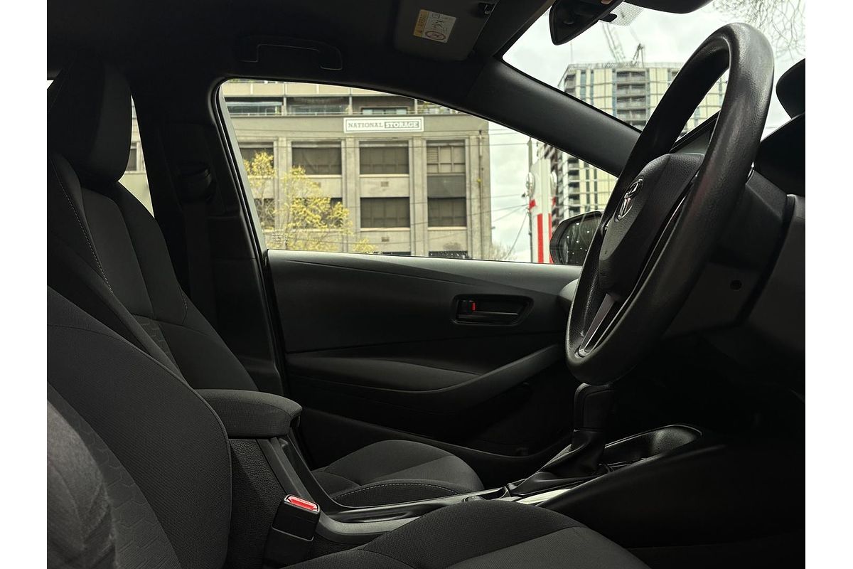 2018 Toyota Corolla Ascent Sport Hybrid ZWE211R