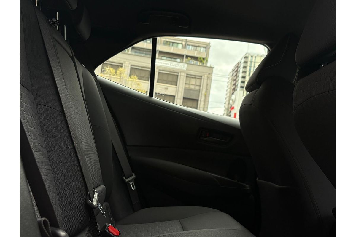 2018 Toyota Corolla Ascent Sport Hybrid ZWE211R