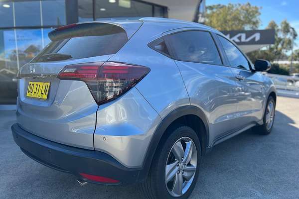 2019 Honda HR-V VTi-S