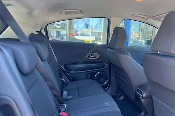 2019 Honda HR-V VTi-S
