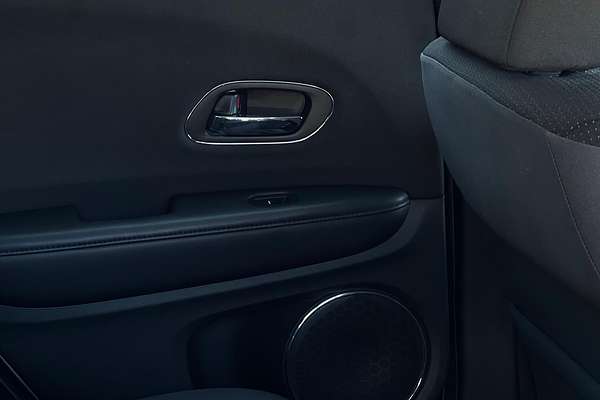 2019 Honda HR-V VTi-S