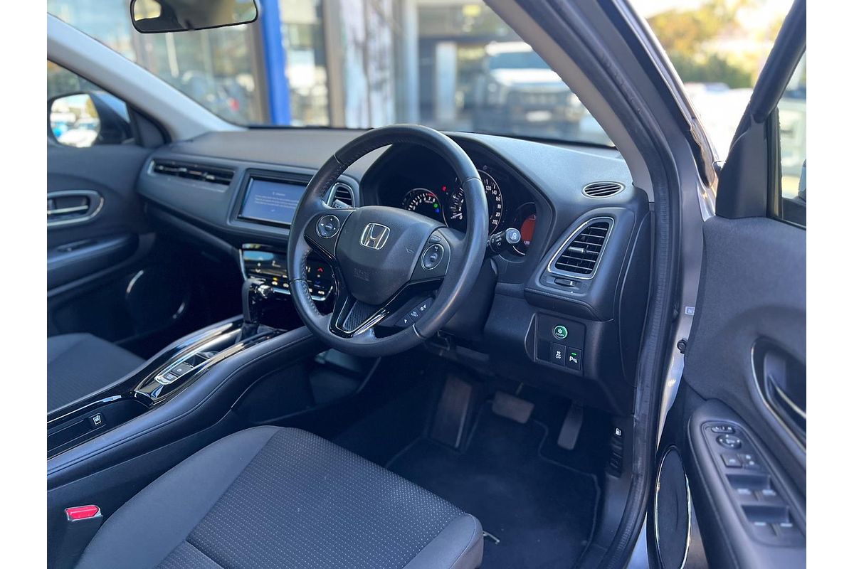 2019 Honda HR-V VTi-S