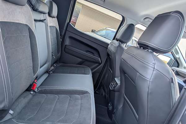 2025 Volkswagen Amarok TDI600 Style NF 4X4