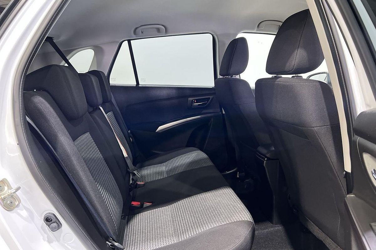 2023 Suzuki S-Cross GL+ JYB