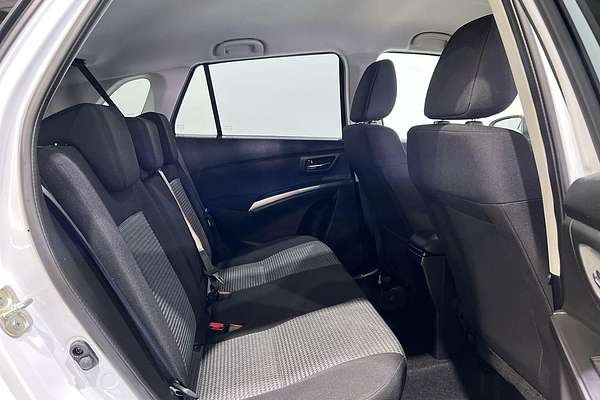 2023 Suzuki S-Cross GL+ JYB