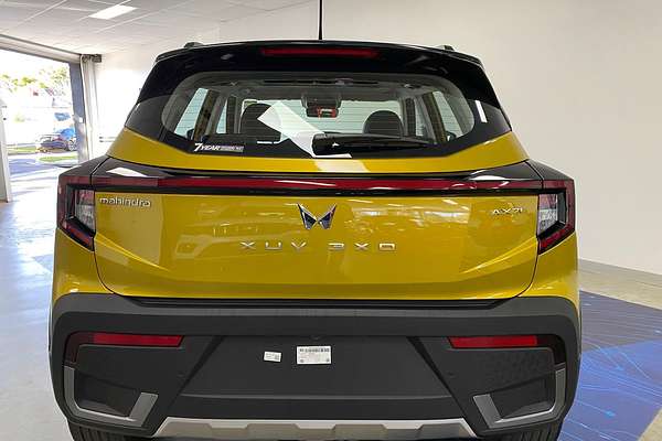 2025 Mahindra XUV3XO AX7L
