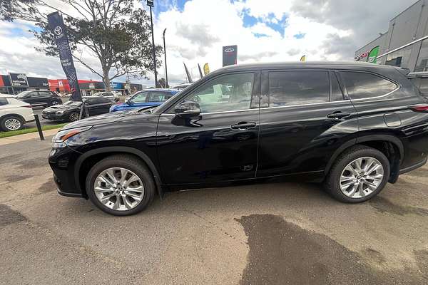 2024 Toyota Kluger Grande TXUA70R