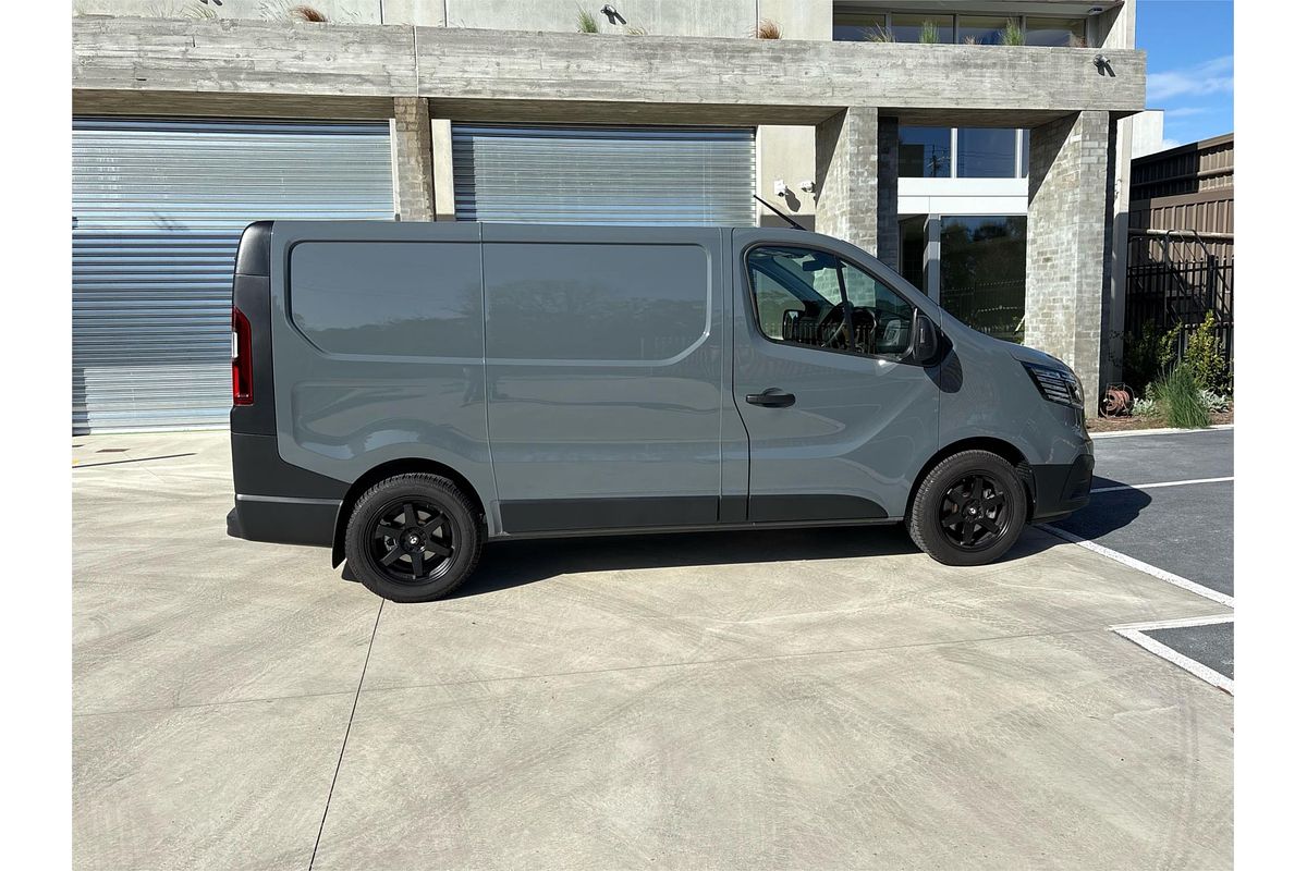 2023 Renault Trafic Pro X82 SWB Low Roof