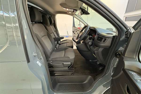 2023 Renault Trafic Pro X82 SWB Low Roof