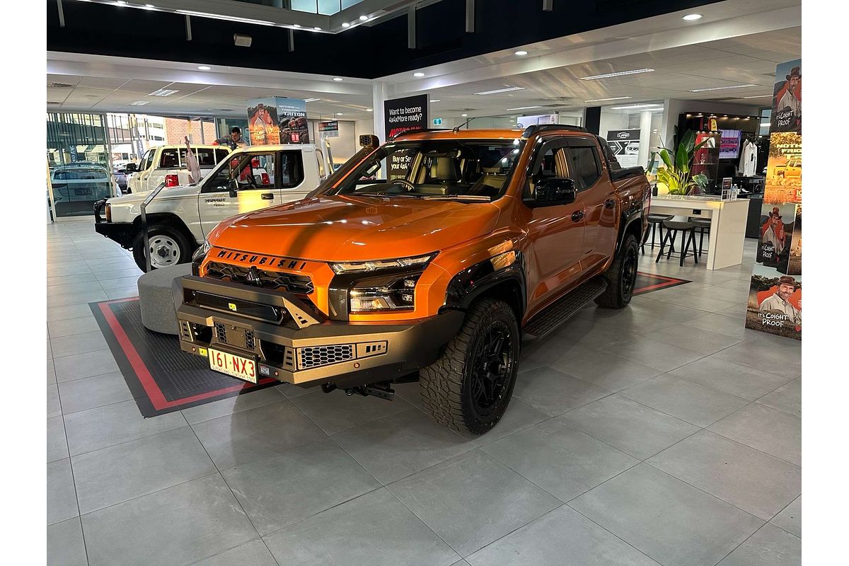 2025 Mitsubishi Triton GSR MV 4X4