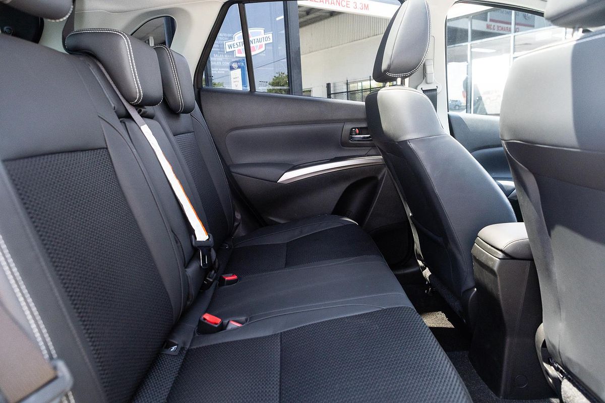 2024 Suzuki S-Cross ALLGRIP Prestige JYB
