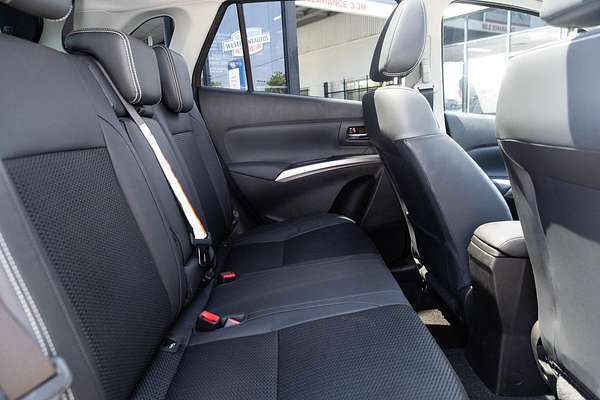 2024 Suzuki S-Cross ALLGRIP Prestige JYB