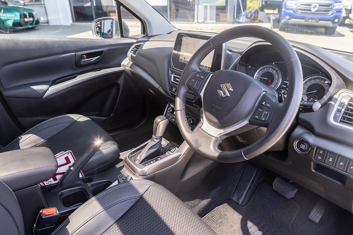 2024 Suzuki S-Cross ALLGRIP Prestige JYB