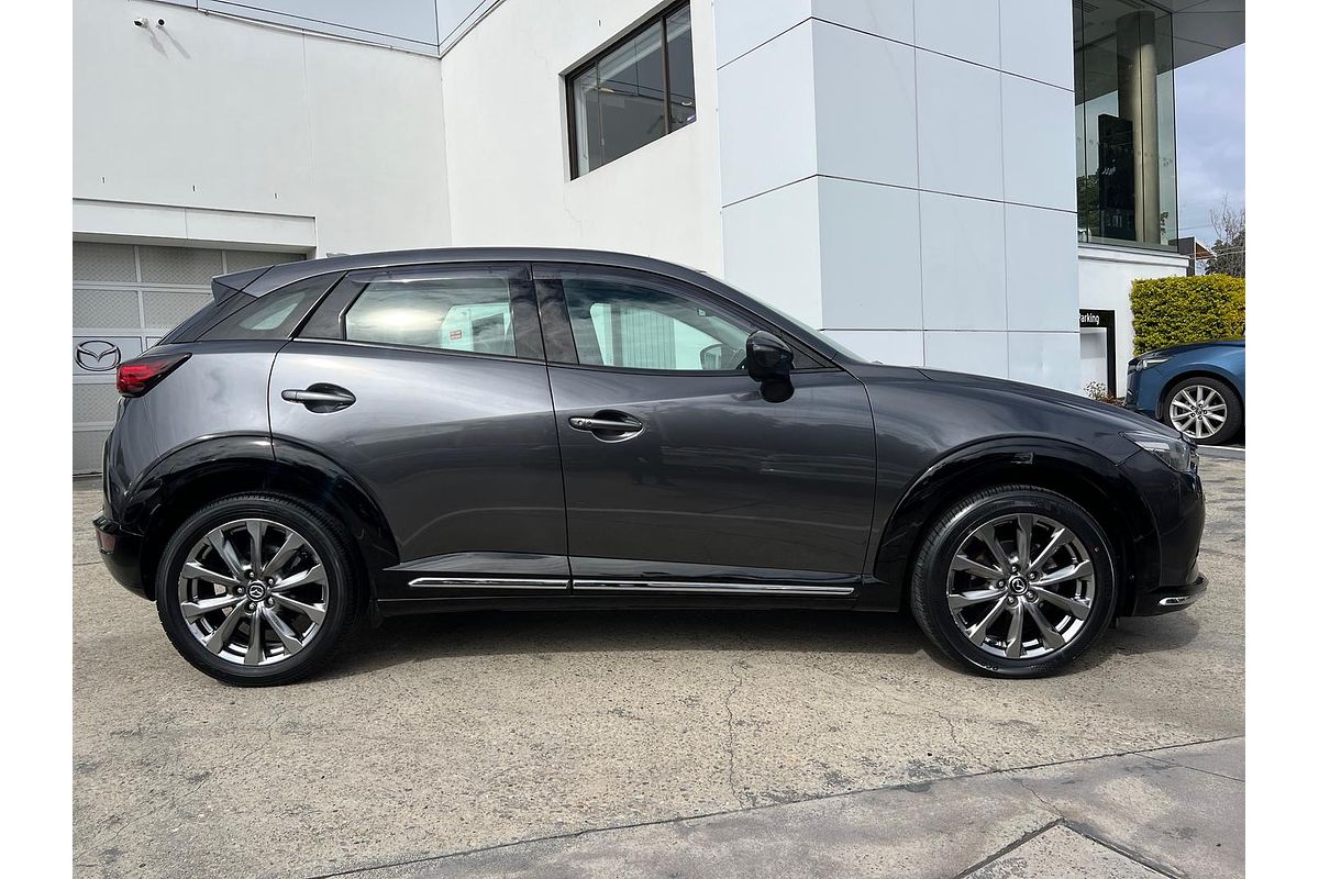 2022 Mazda CX-3 Akari LE DK