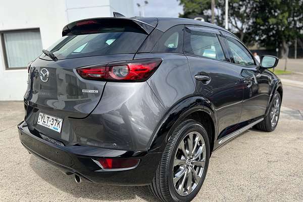 2022 Mazda CX-3 Akari LE DK