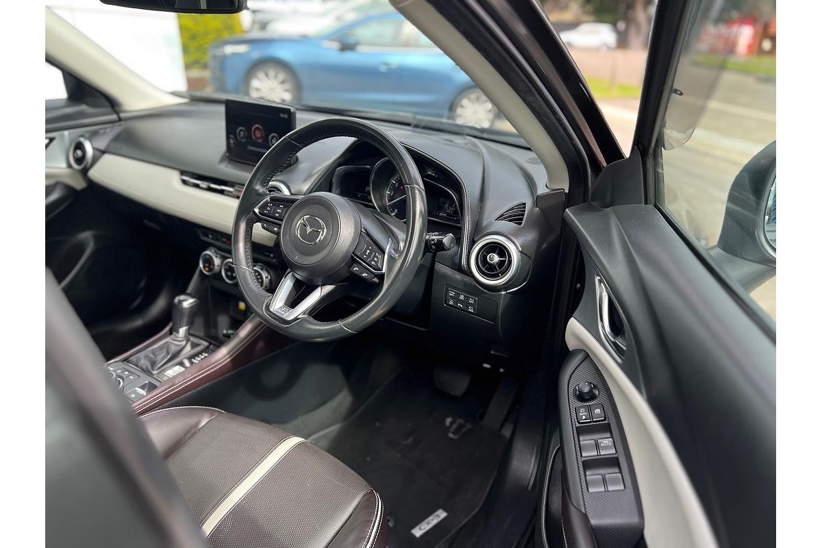 2022 Mazda CX-3 Akari LE DK