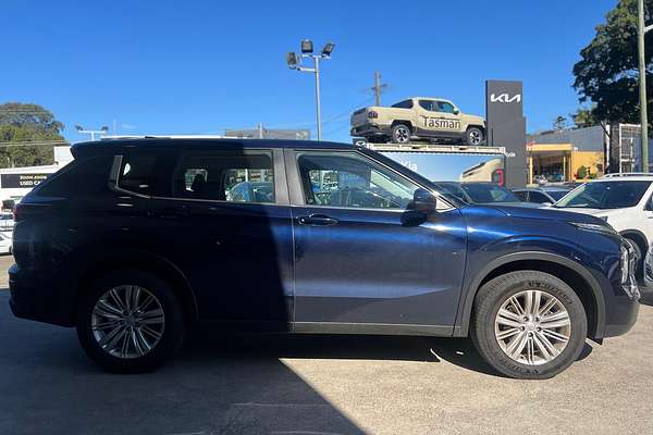 2021 Mitsubishi Outlander ES ZM