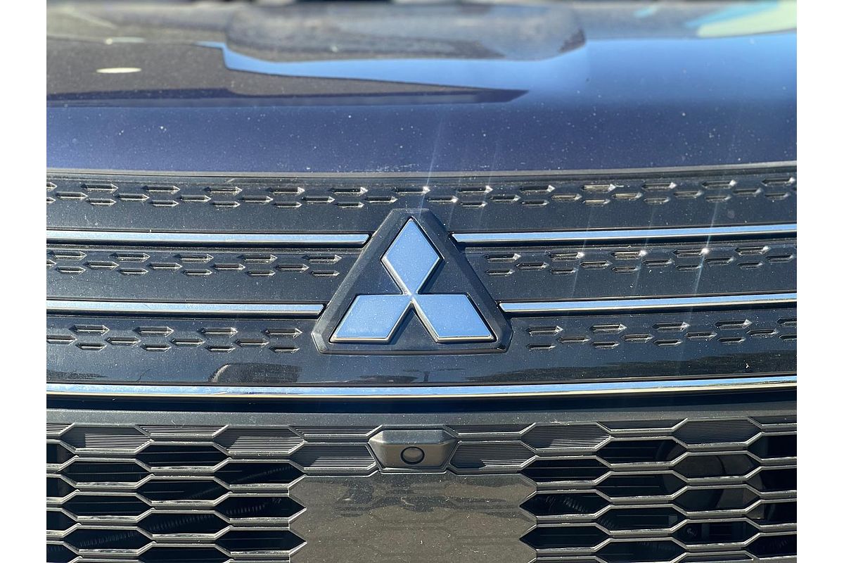 2021 Mitsubishi Outlander ES ZM
