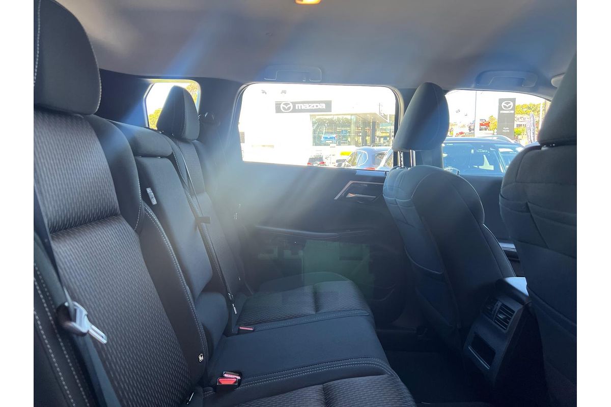 2021 Mitsubishi Outlander ES ZM