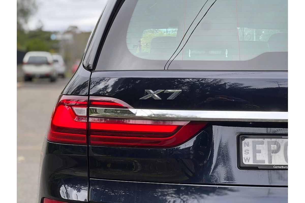 2021 BMW X7 xDrive30d M Sport Dark Shadow Edition G07