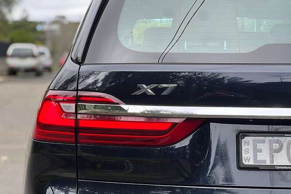 2021 BMW X7 xDrive30d M Sport Dark Shadow Edition G07